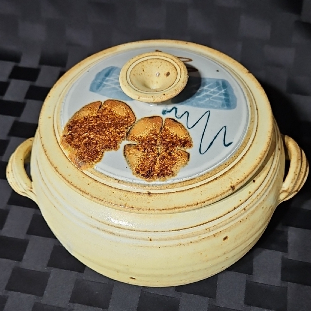 Signed Brooke Studio Art Pottery Stoneware Lidded Casserole Dish Tureen